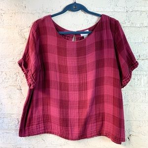 Old Navy burgundy plaid crop top